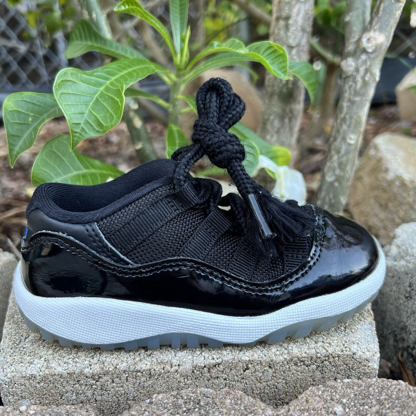 Sneakers Jordan 11 Retro Low TD 8c Space Jam’ FV5120 004