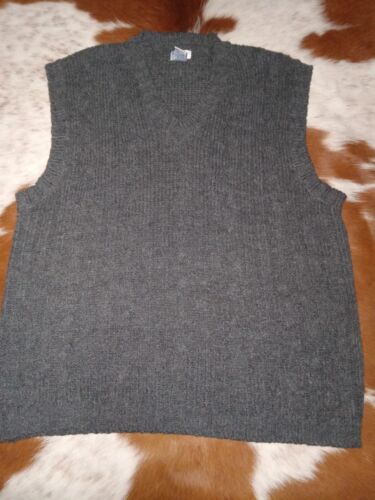 Vintage Benetton USA Cable Knit Sweater Vest XL Acrylic/Wool/Rayon - Picture 2 of 3