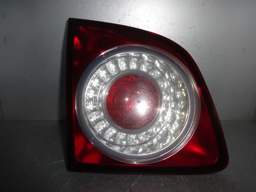 VW Golf 5 1KP Plus Rücklicht Rückleuchte Licht Leuchte HL innen 5M0945093H Hella