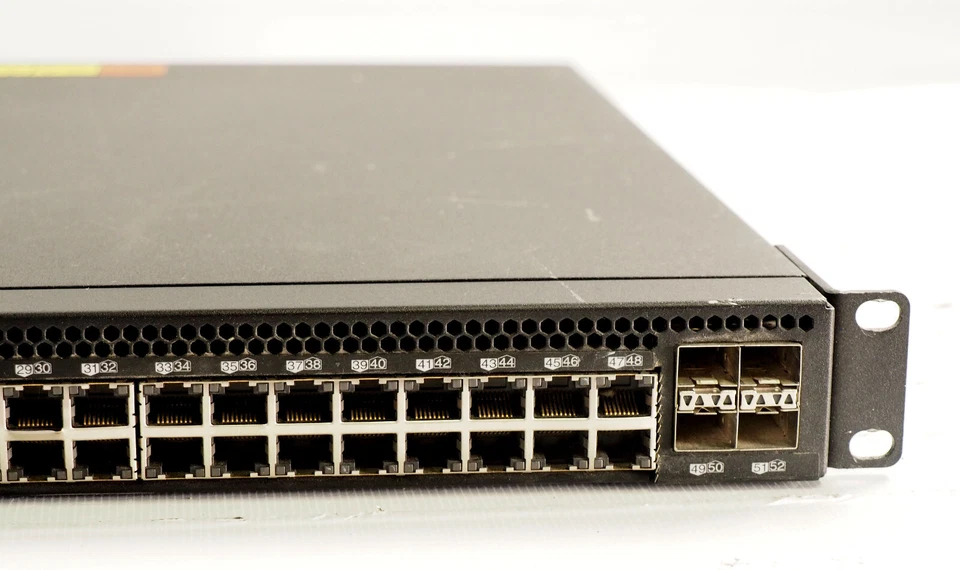 IBM G8052 49Y7922 48 RJ45 4 SFP Port Networking Switch with x2 450W PSUs - Image 2 of 4