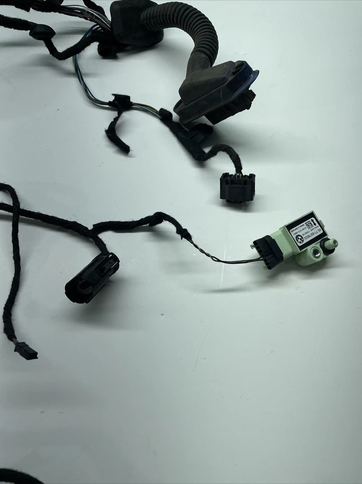 Mini Cooper 2005 arnés de cableado de puerta del lado del conductor delantero izquierdo 135604/10 OEM Foto 3 de 4