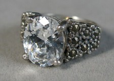 Vintage Sterling Silver Faceted Clear CZ and Marcasite Ring Size 5 J3220