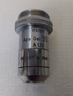 E. LEITZ Wetzlar objective Lens 170/0.17 2mm Apo Oel 90:1 A 1.32 immersion Lens