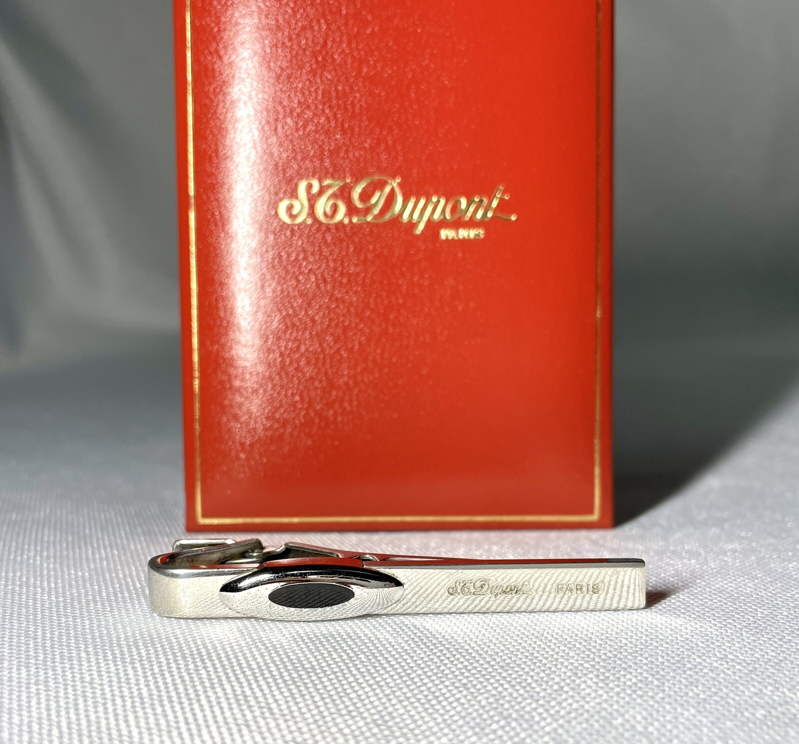 Auth [Rare] S.T.Dupont Tie Clip Brand Logo & Black silver Bar pin +Box