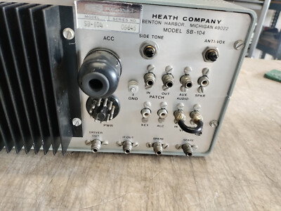 Vintage Heathkit SB-104 Sideband Transceiver Ham Radio (UNIT Vintage Heathkit SB-104 Sideband Transceiver Ham Radio (UNIT