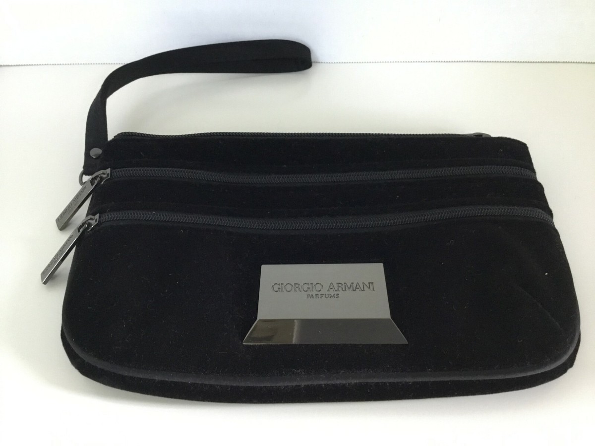GIORGIO ARMANI Parfums Black Velvet 3 Zippers Clutch Purse GIORGIO ARMANI Parfums Black Velvet 3 Zippers Clutch Purse