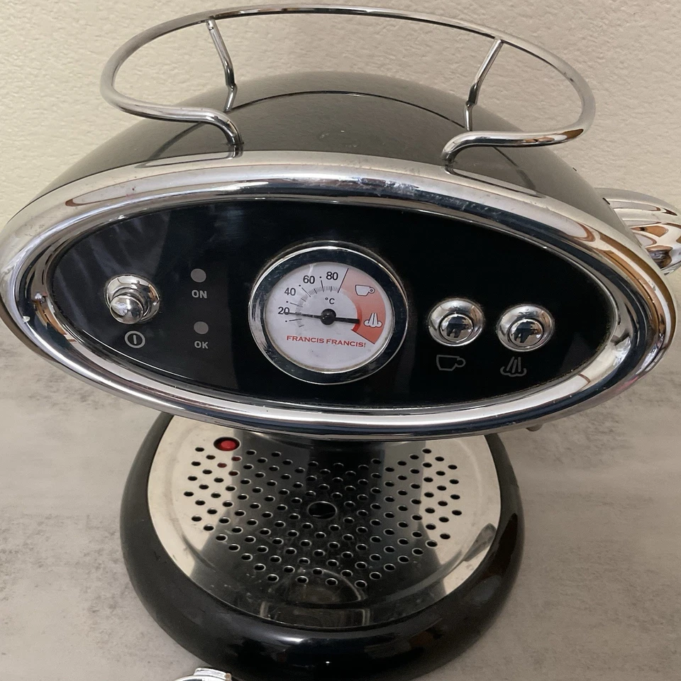 Francis Francis X6 咖啡浓缩咖啡机黑色零件或维修功率已测试 — 第 2/4 张图片