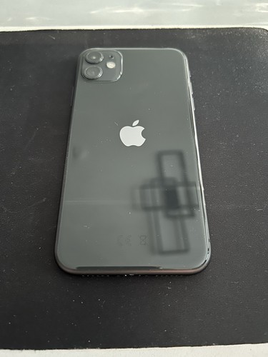 iPhone 11 Schwarz 64GB inkl. OVP