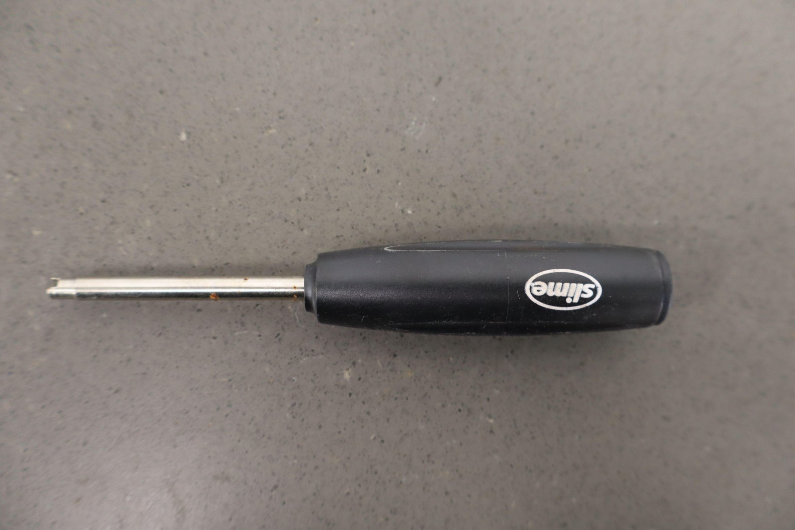 1996-1998 Lexus LX450 Emergency Roadside Bottle Jack W/Bracket & Tools