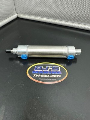 Place Diveter Hydraulic Cylinder Jetevator Berkeley Jet
