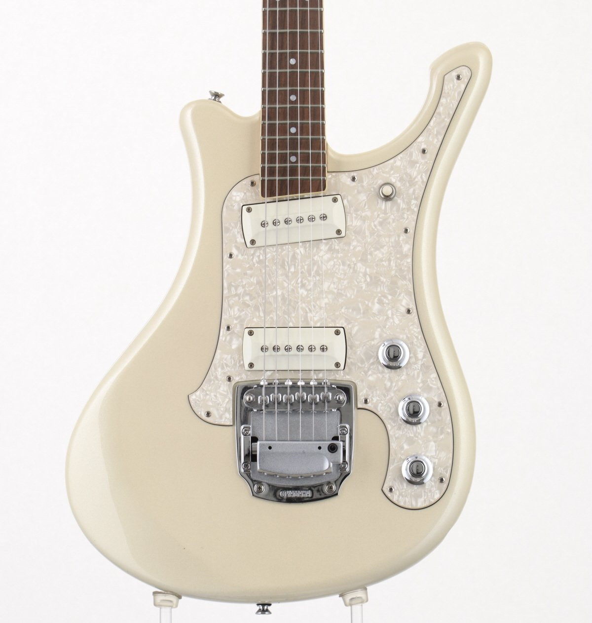 YAMAHA SGV800 Pearl Snow White 2000 Electric Guitar Free Shipping Japan