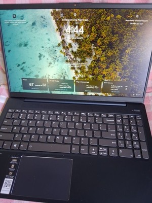 Lenovo Ideapad 5i 15.6'' Touch Laptop Intel 12th Gen i7-1255U 512GB SSD 12GB RAM