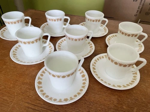 Vintage Pyrex Butterfly Gold Coffee Mug Cup Set Of 8 W/ Matching Corelle Saucers