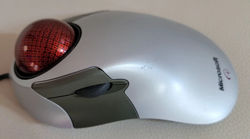 Microsoft Trackball Explorer 1.0 Mouse PS2/USB Compatible, P/N: X08-70390 - Image 2 of 4