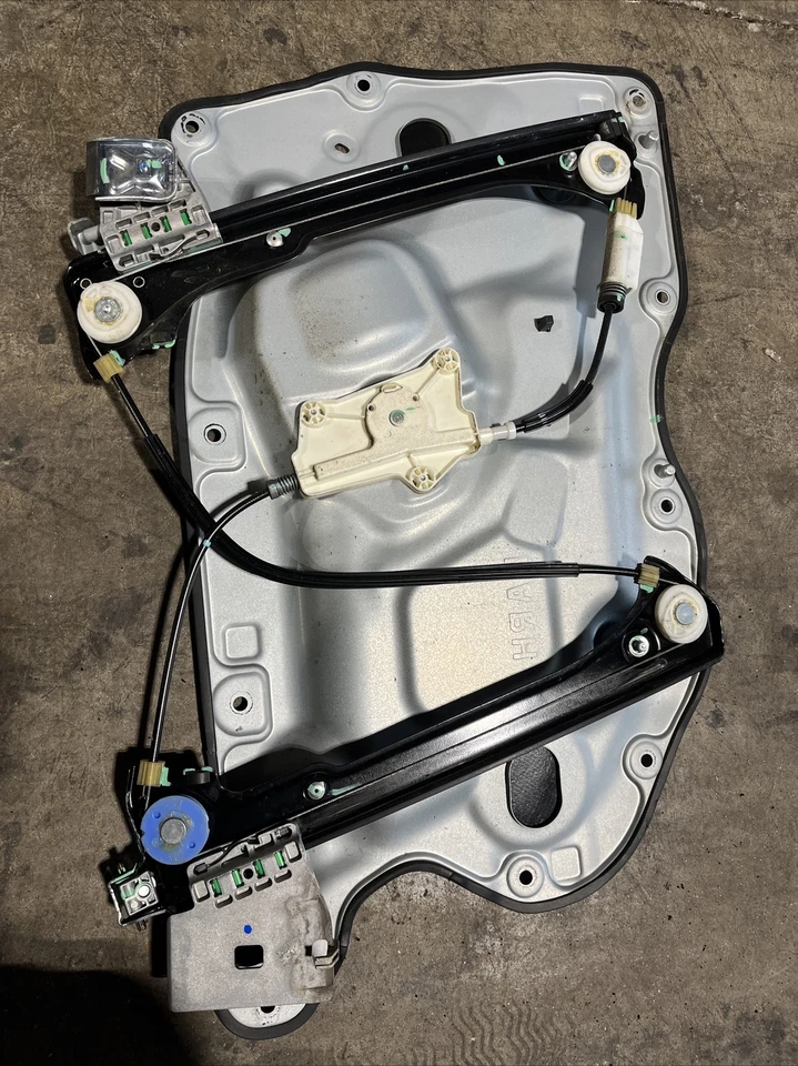 Nissan 370Z 2010 puerta delantera ventana regulador potencia lado derecho pasajero  Foto 2 de 2