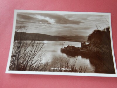 PORTREE HARBOUR STOR P21 E -