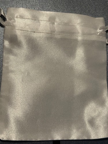 Confezione da 10 sacchetti di raso 3,5"" x 4"" bomboniera festa regalo matrimonio gioielli sacchetto cordini - Foto 6 di 26