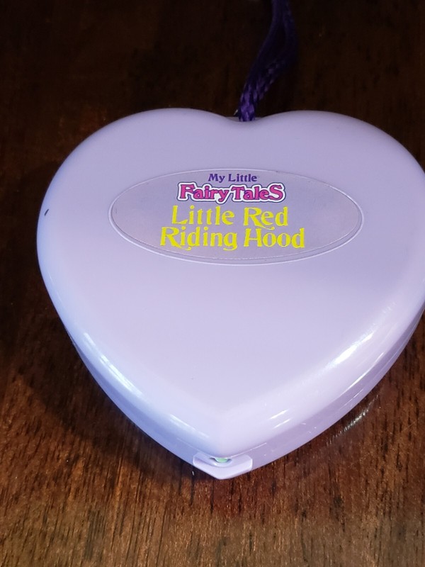 1994 Prime Time  My Little Fairy Tales Little Red Riding Hood Compact 2 Figures