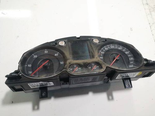 a2c53042108 Tacho Tachometer Kombiinstrument  Volkswagen Passat DE2768730-98
