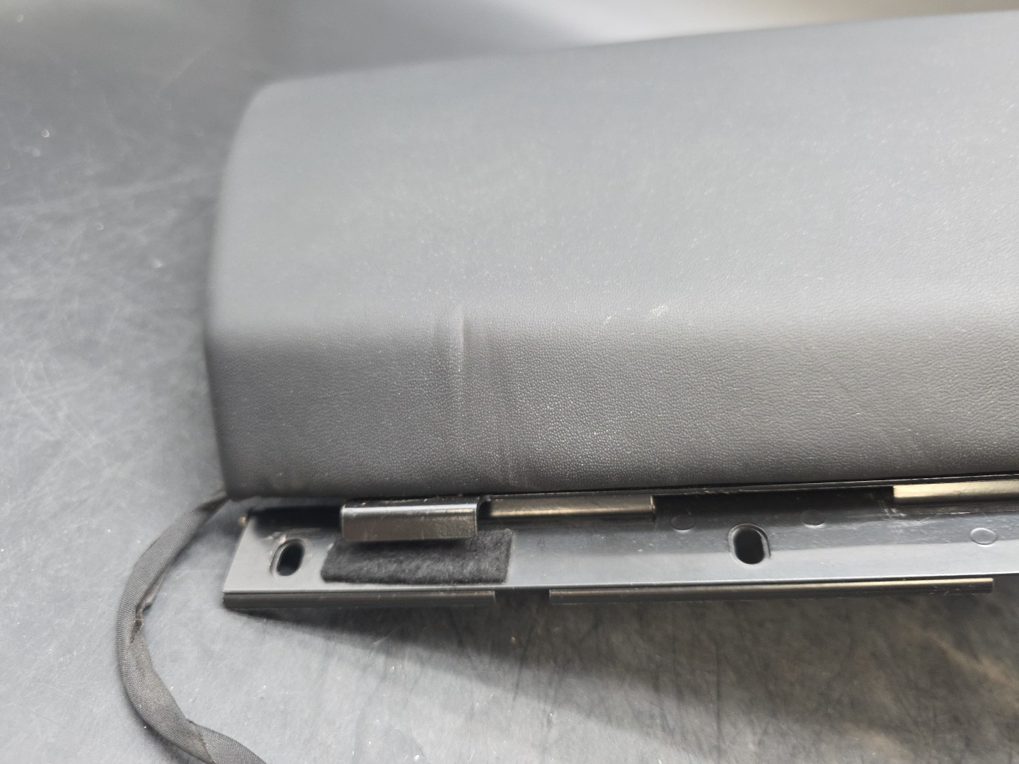 OEM Ferrari 458 Italia Spider Glove Box 82042800 81498200 Used
