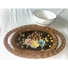 Shell Art Wall Hanger Woven Weave Border 50's Vintage White Bowl Gold Trim Beach