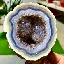 153G Natural Agate Amethyst Cave Quartz Crystal  Mineral SpecimenTreasure Bowl