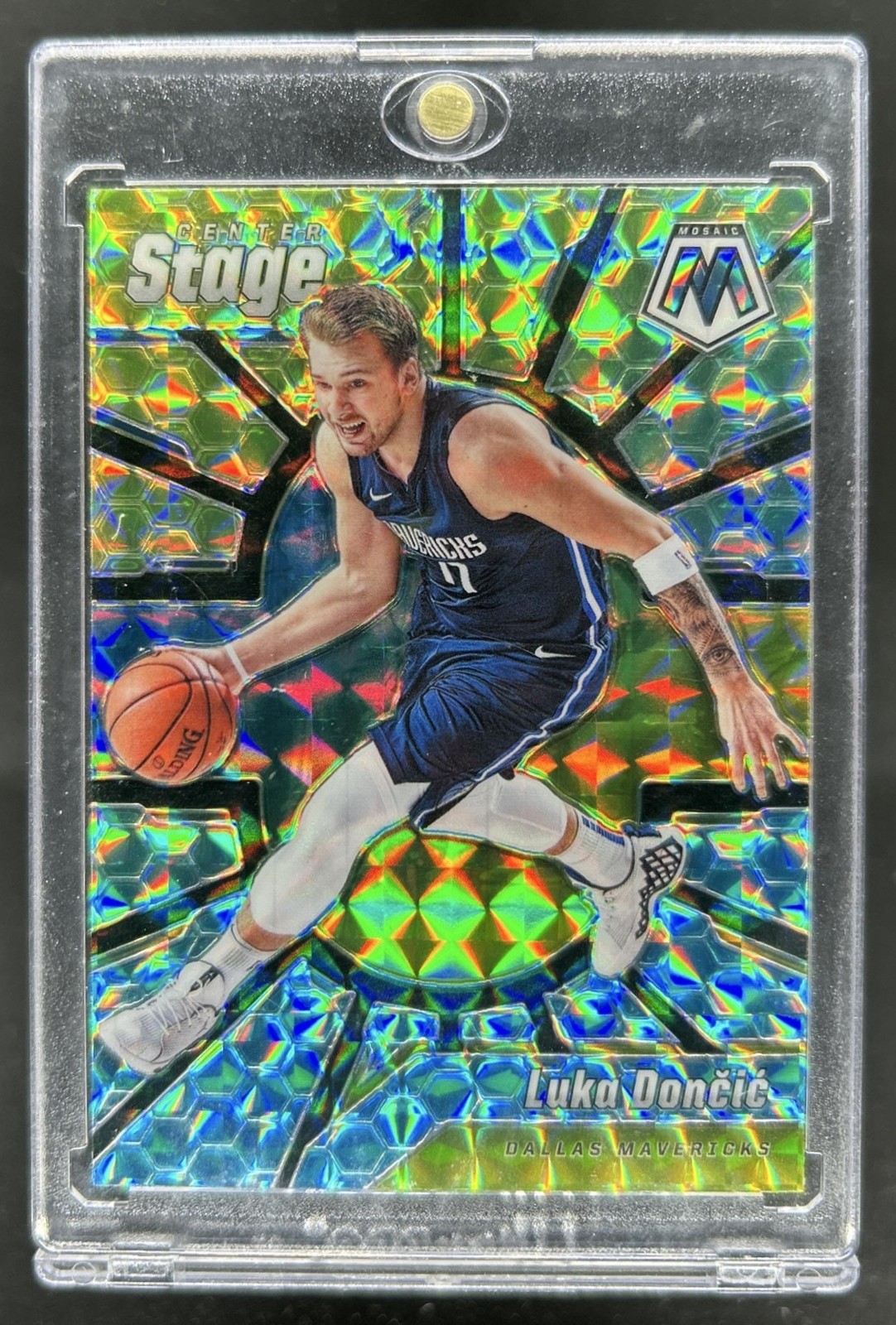 2019-20 Mosaic Luka Doncic Center Stage #17 Mavericks