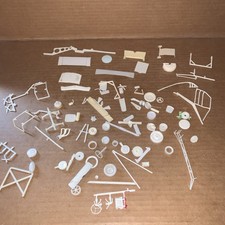 Vintage Plastic Model Junkyard Lots LotJY479 