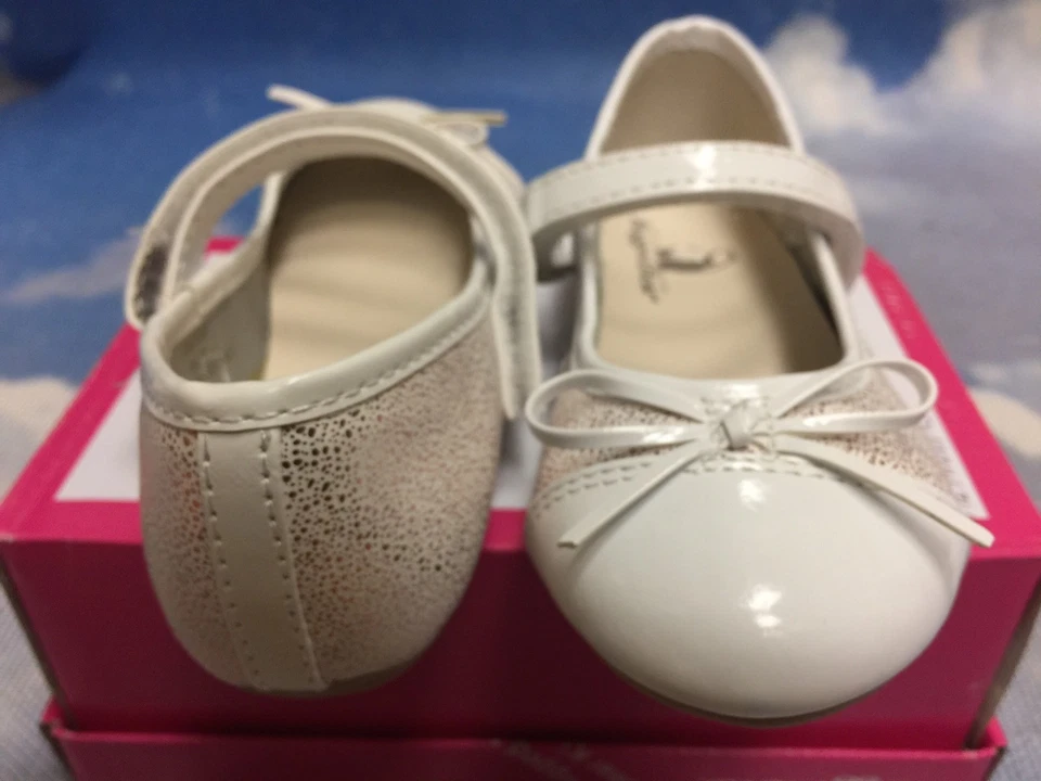 Josmo Blanco V Ballet Pisos Mary Janes Causal/Zapato de Vestir Niño Pequeño Talla 5, 6 Foto 4 de 4