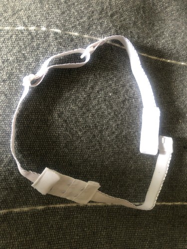 SJBAUTYO 14 Pièces Clips De Soutien-Gorge Pour Femme Antidérapant Réglable Améliore Le Décolleté Clips De Soutien-Gorge Pour Femme Avec Boucle Pour Cacher Les Bretelles Avec Couvre-Mamelon En Satin