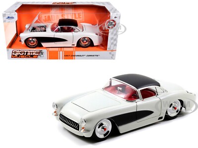 1957 CHEVROLET CORVETTE SATIN CREAM 1/24 DIECAST MODEL CAR BY JADA 98161