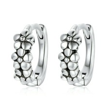 Cute New Petite Silver Plated 3 Flower 12mm Round Huggie Hoop Earrings