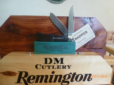 Remington 1989 Bullet Knife R1128 ''Trapper'' Mint in Box with all Papework