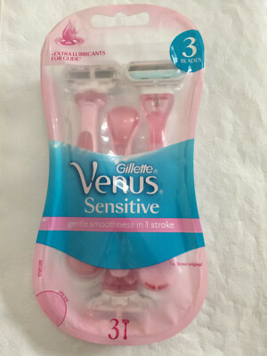 Gillette Venus Sensitive gentle smoothness in 1 stroke