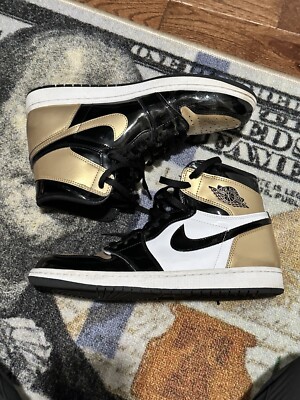 Jordan 1 Gold Toe Patent Leather Size 11 Air-Jordan-1-Retro-High-Patent  main image 4