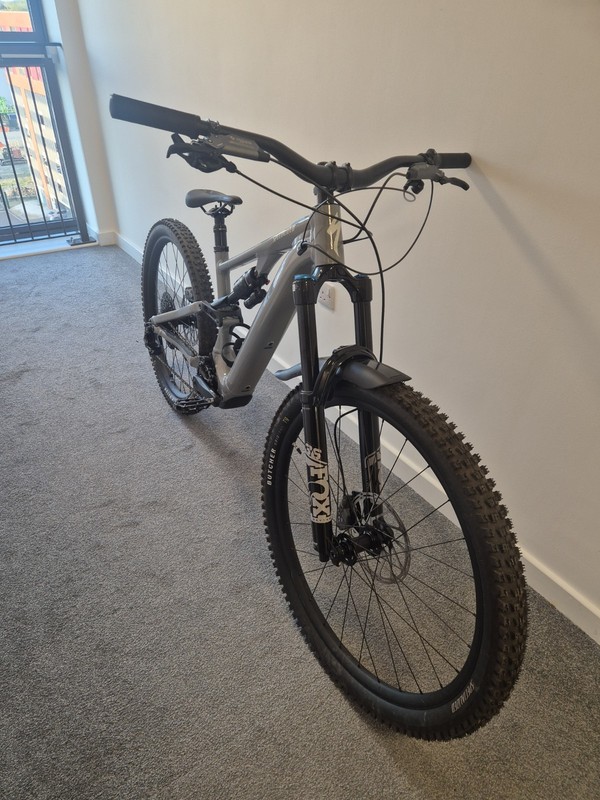 Specailized Turbo Levo SL2 Alloy Comp  Size Medium + Extras