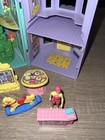 Foto 3 di 14