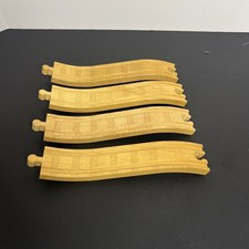 Thomas Wooden Railway Ascending Track Lot of 4 Pieces Very Good Condition