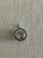 Origami Owl LK1101 Silver Snow Globe Capsule Locket "New"