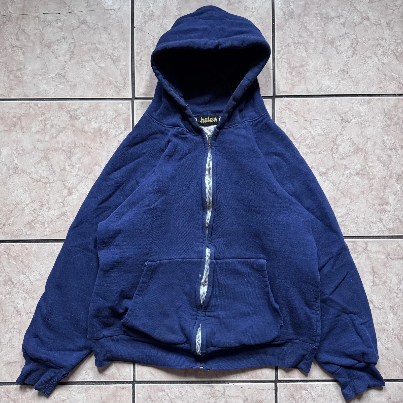 Vintage 80s Halen Navy Waffle Thermal Lined Zip Up Hoodie Size S Made in USA
Opens in a new window o