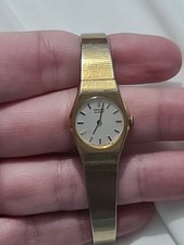 Seiko Quartz Women's Gold Tone Hexagon Wristwatch White Dial Bracelet Band