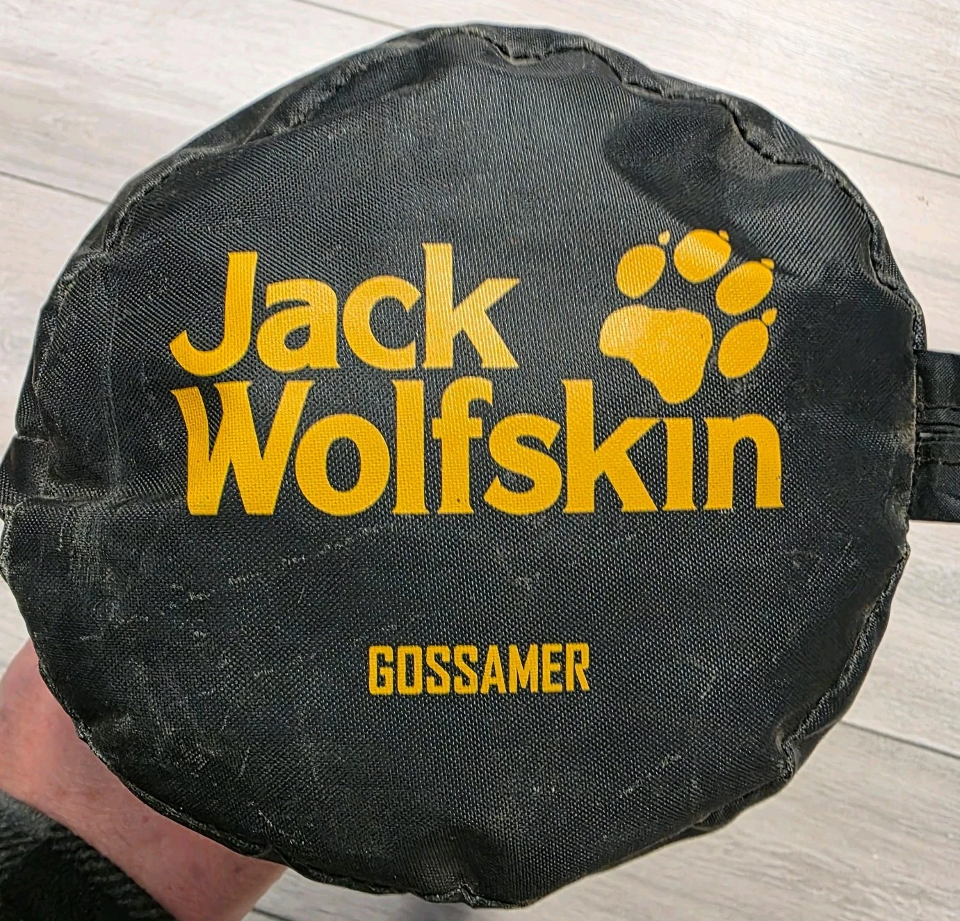Jack Wolfskin Gossamer One Person Brown Khaki Black Tent Very Good condition UK
Opens in a new windo