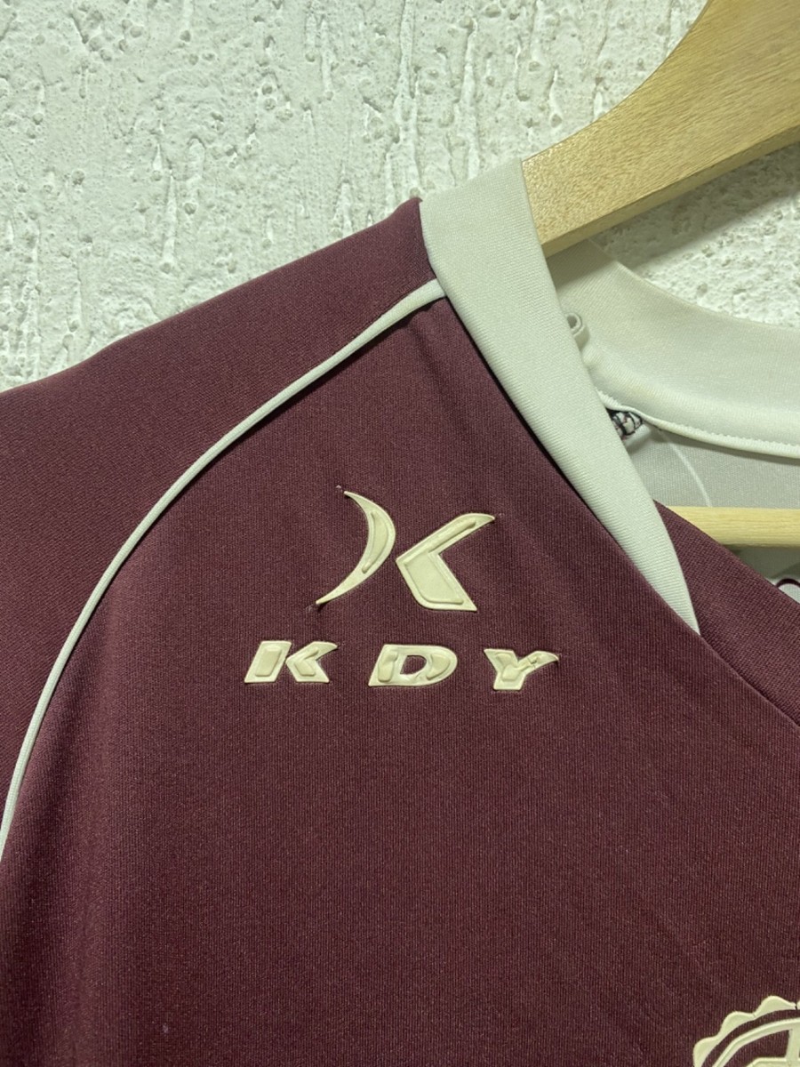 Maillot CA Lanus 2013/14 Domicile KDY - Taille M - Porté Par Lautaro Acosta - Très Bon état