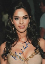 Mallika Sherawat "Bollywood" Autogramm signed 20x30 cm Bild