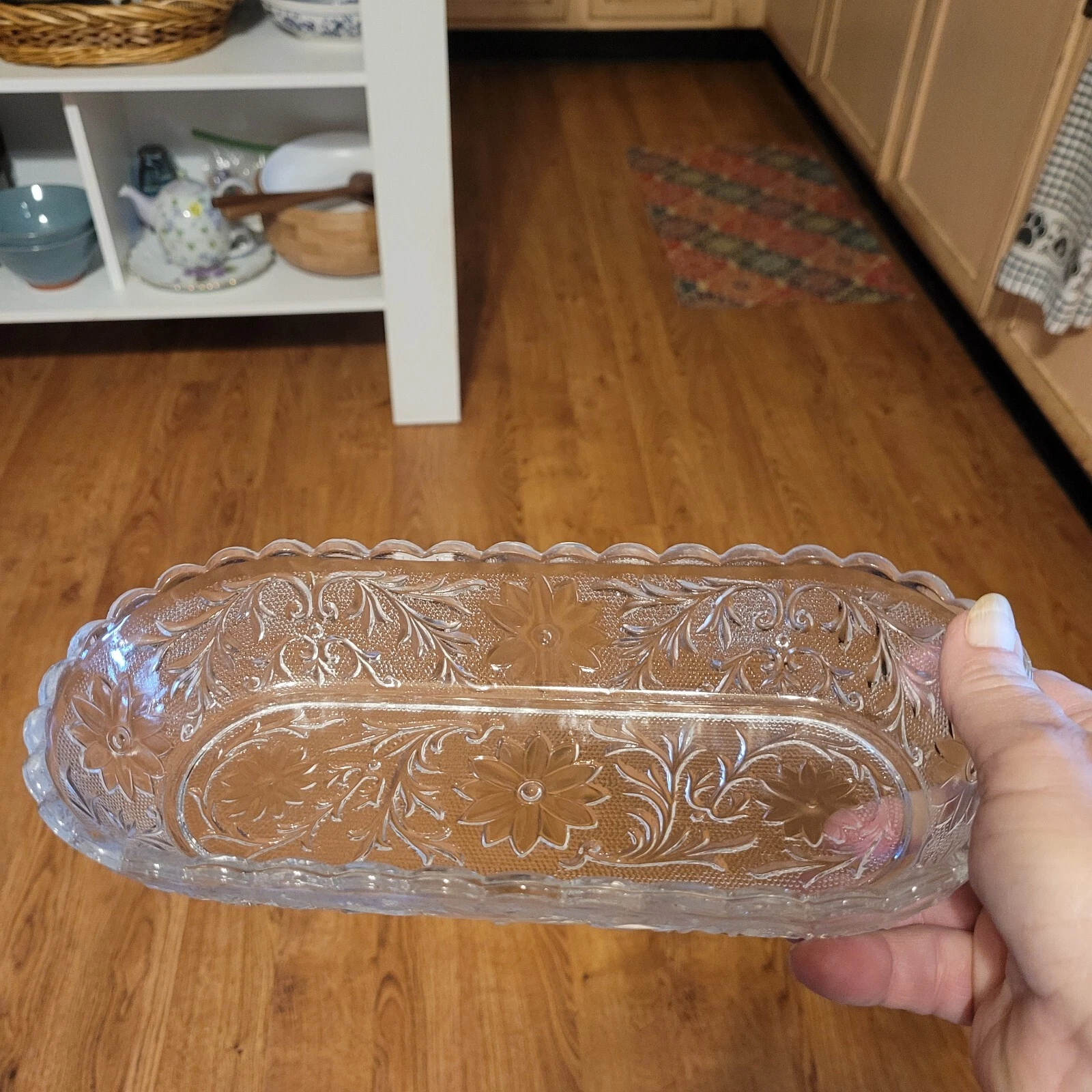 Tiara Indiana sandwich bowl 1978-1998