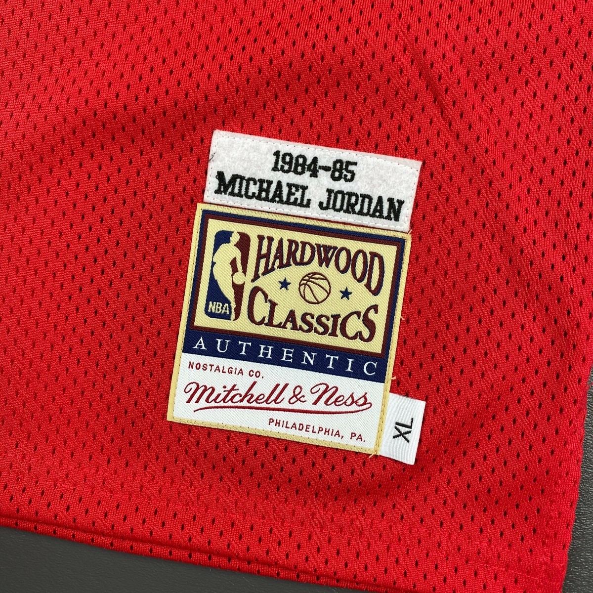 100% Authentic Michael Jordan Mitchell Ness 84 85 Bulls