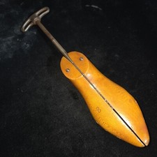Vintage Wood Shoe Stretcher Geo E Belcher Stoughton MA Size 3