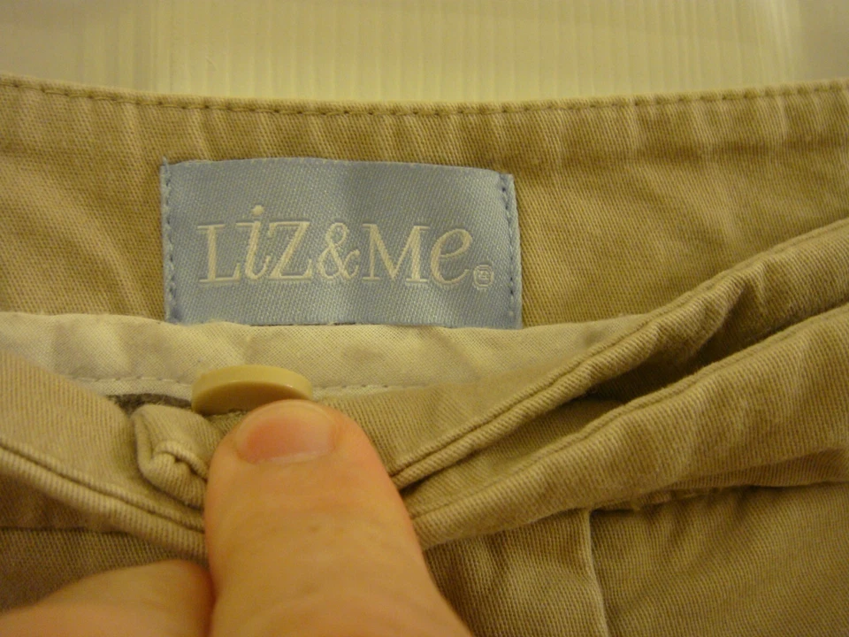 Pantalones para mujer Liz & Me elásticos beige frente plano cremallera frontal caqui talla 26 WP Foto 3 de 4
