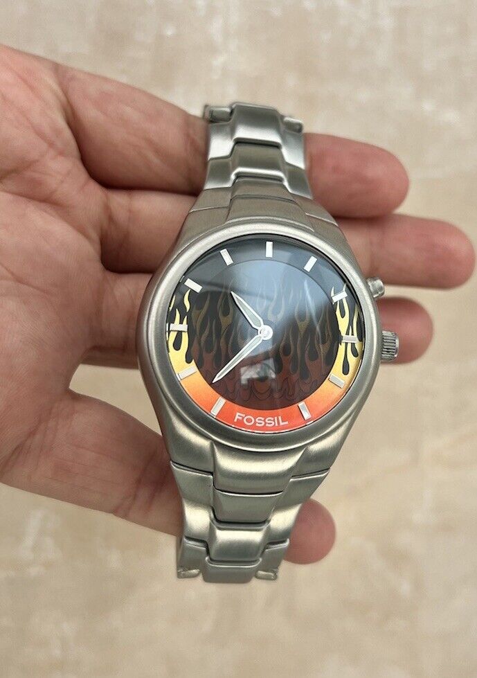 SUPER RARE y2k FOSSIL Big Tic JR-8115 Animated Red Flame SUPER RARE y2k FOSSIL Big Tic JR-8115 Animated Red Flame