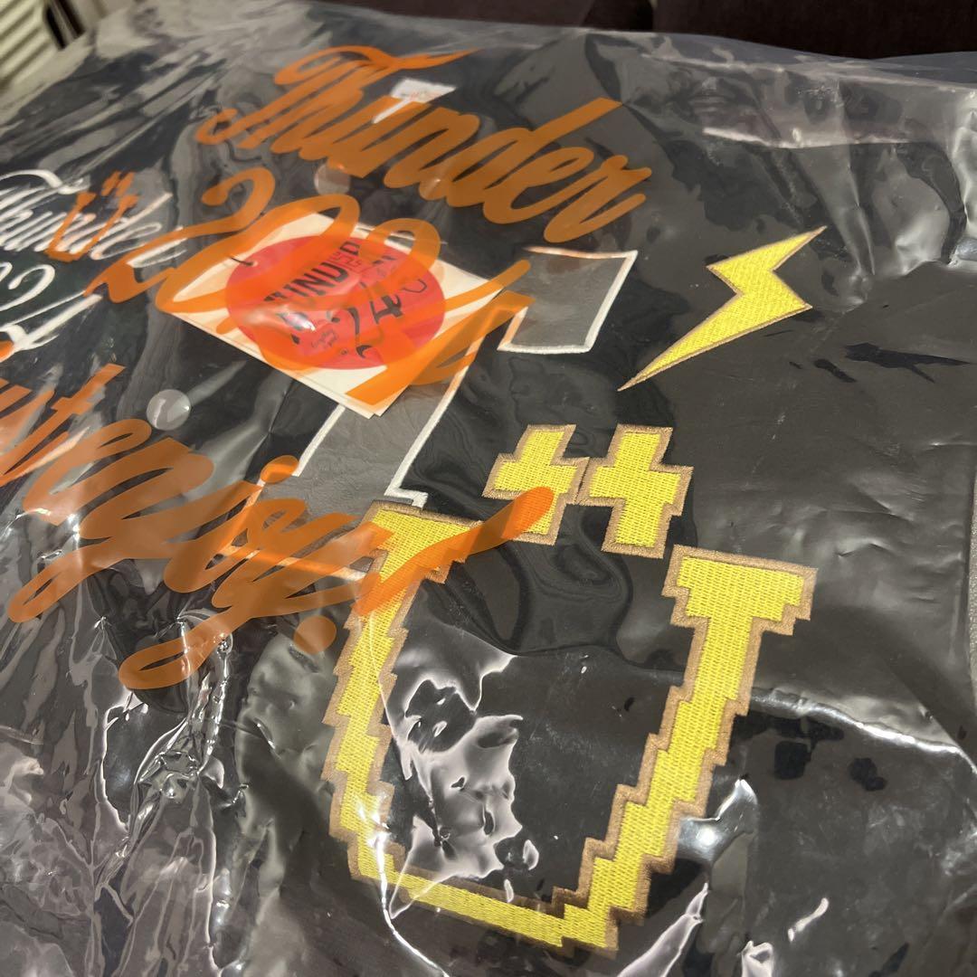 ATEEZ THUNDER VARSITY JACKET ジャケット ATEEZ THUNDER POP-UP STORE 2024 VARSITY JACKET Stadium